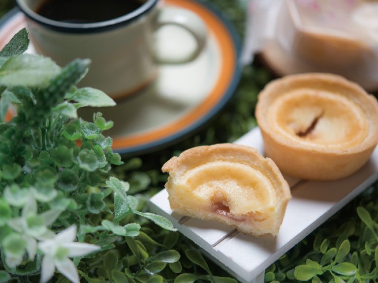 Hase Seika - Bánh tart phô mai dâu tây Teshikaga - Hộp 4 cái